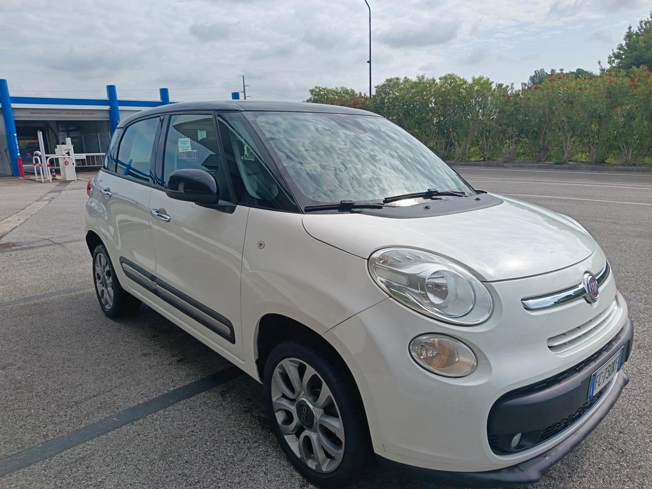Fiat 500L 0.9 TwinAir Turbo Natural Power Lounge