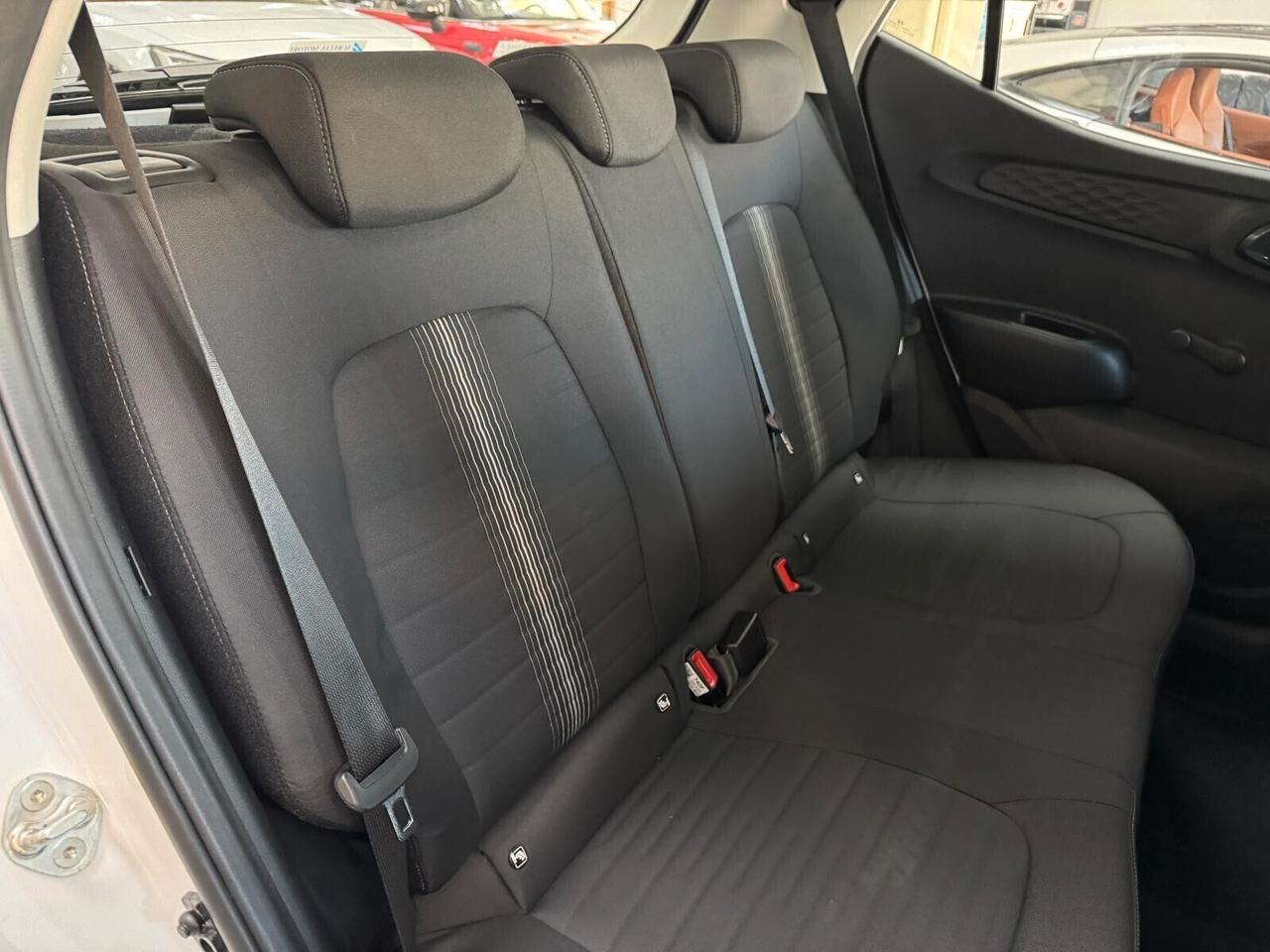 Hyundai i10 1.0 MPI Tech A/T PARI AL NUOVO FULL OPTIONAL