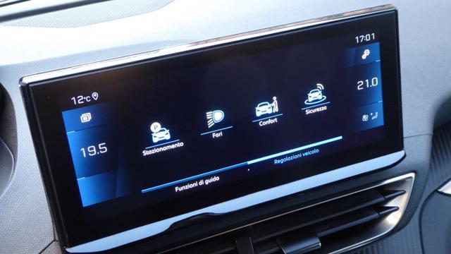 PEUGEOT 3008 BlueHDi 130 S&S EAT8 Active Pack