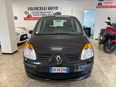 RENAULT MODUS ANNO 2006 BZ 1.2 ADATTA NEOPATENTATI KM 140 MILA