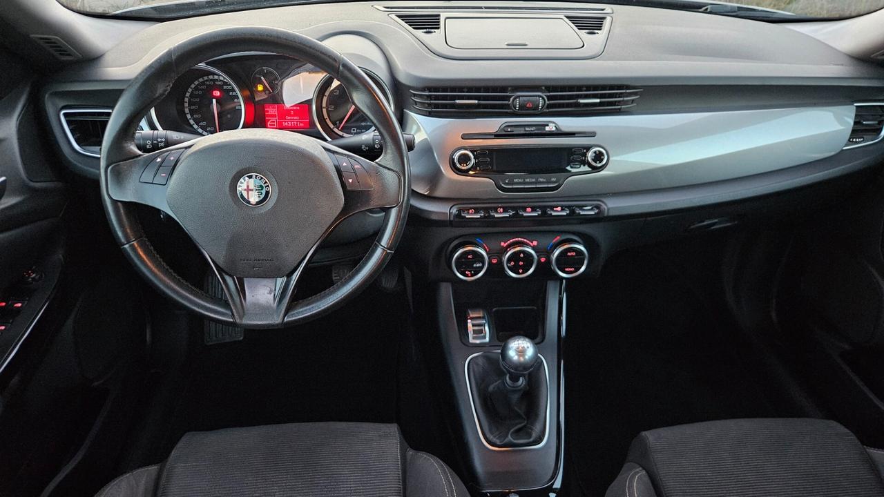 Alfa Romeo Giulietta 1.6 JTDm-2 105 CV Distinctive