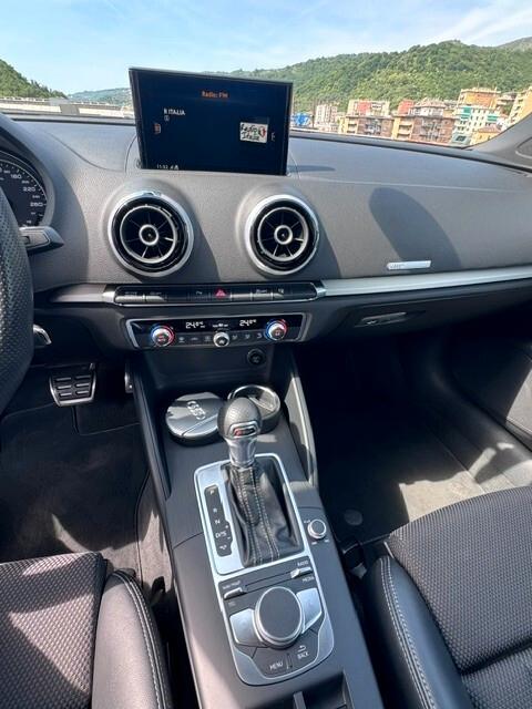 Audi A3 Cabrio 2.0tdi S Line STronic EU6