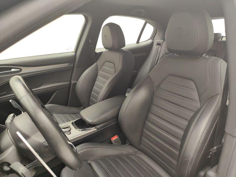 Alfa Romeo Stelvio 2023 2.2 t Veloce rwd 160cv auto