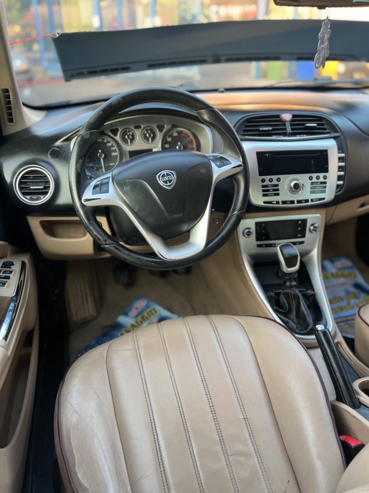 Lancia Delta 1.4 gpl ecochic