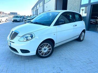 Lancia Ypsilon 1.2 69 CV Diva OK NEOPATENTATI