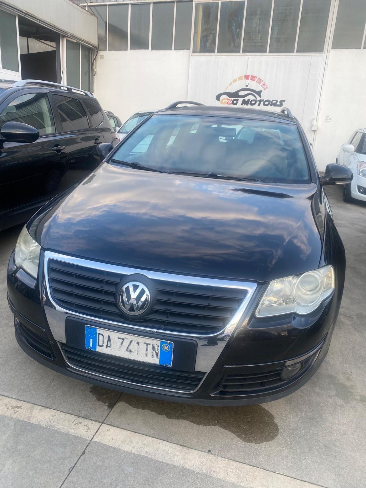 Volkswagen Passat 2.0 16V TDI Var. Highline UNIPRO