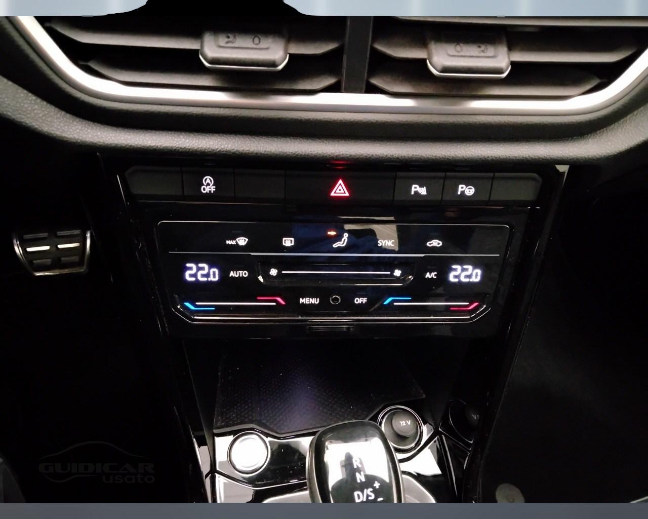 VOLKSWAGEN T-Roc I 2022 - T-Roc 1.5 tsi R-Line dsg