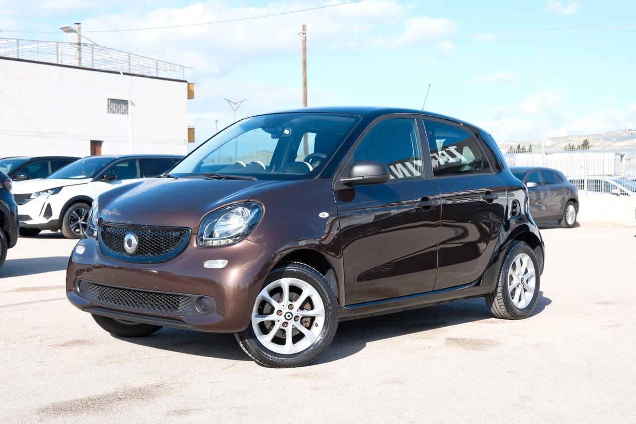 Smart ForFour 70 1.0 Passion