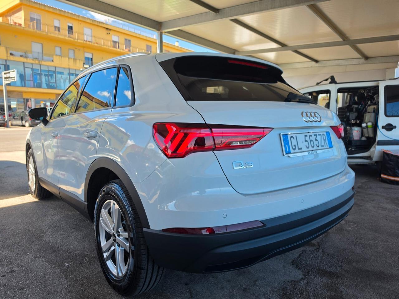 Audi Q3 35 TDI Business Advanced S-Tronic
