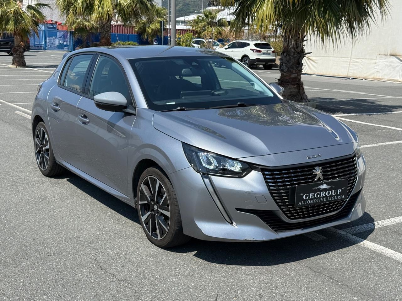 Peugeot 208 -100 CV-AUTOMATICA-FULL OPTIOAL