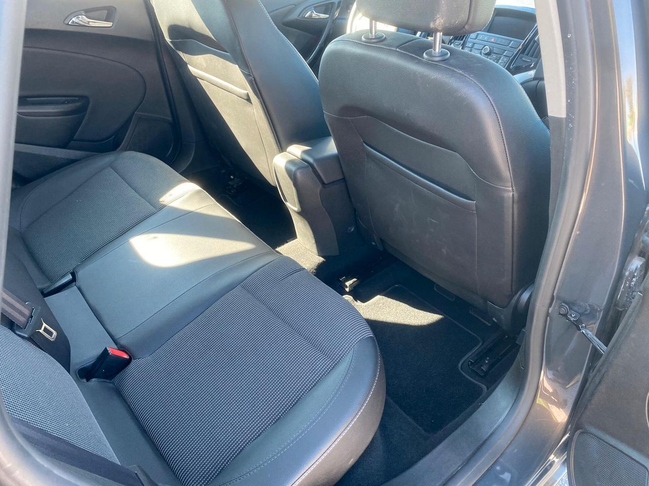 Opel Astra 1.4 Turbo 140CV 5 porte GPL Tech Cosmo