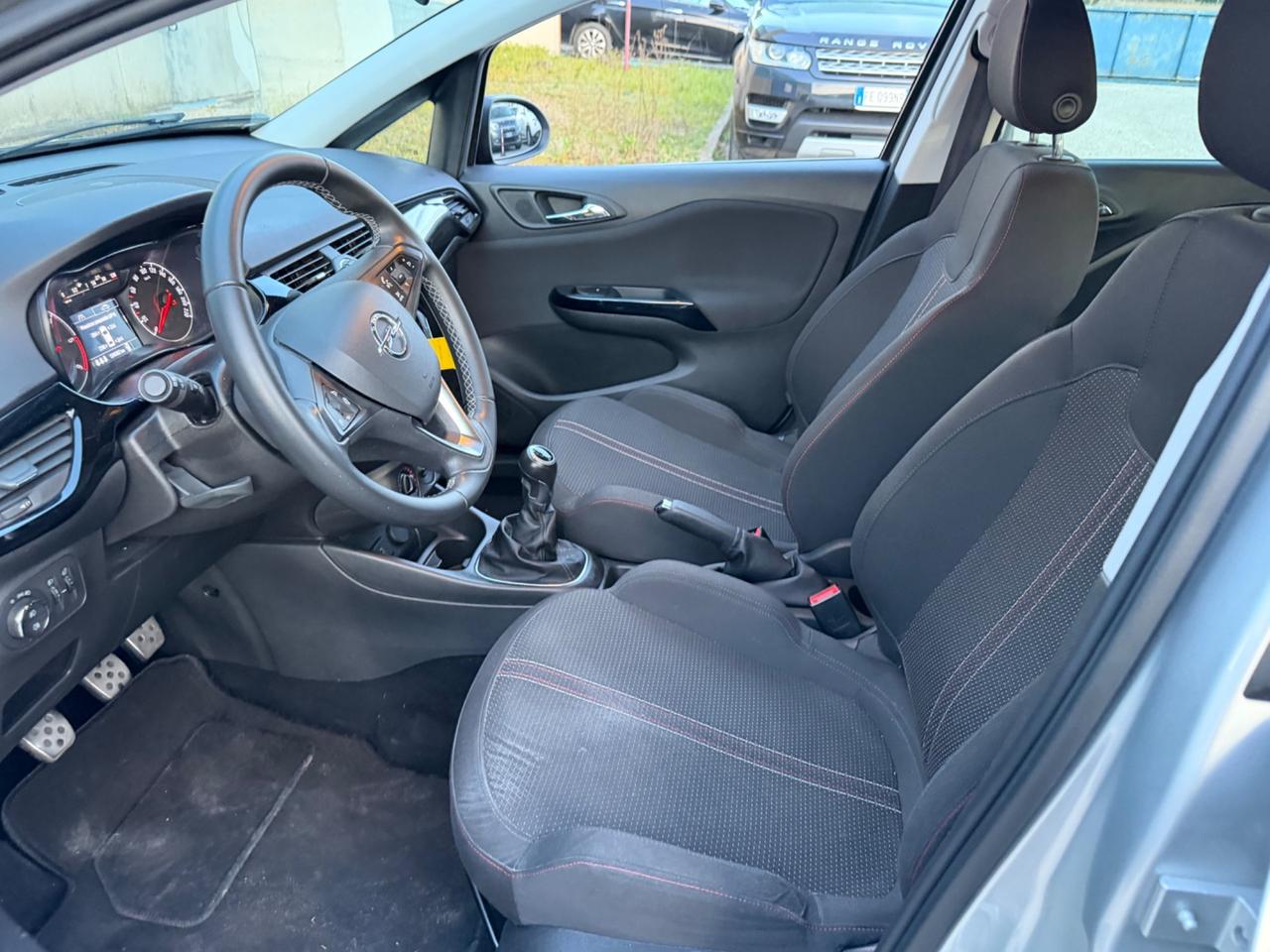 Opel Corsa 1.2 5 porte