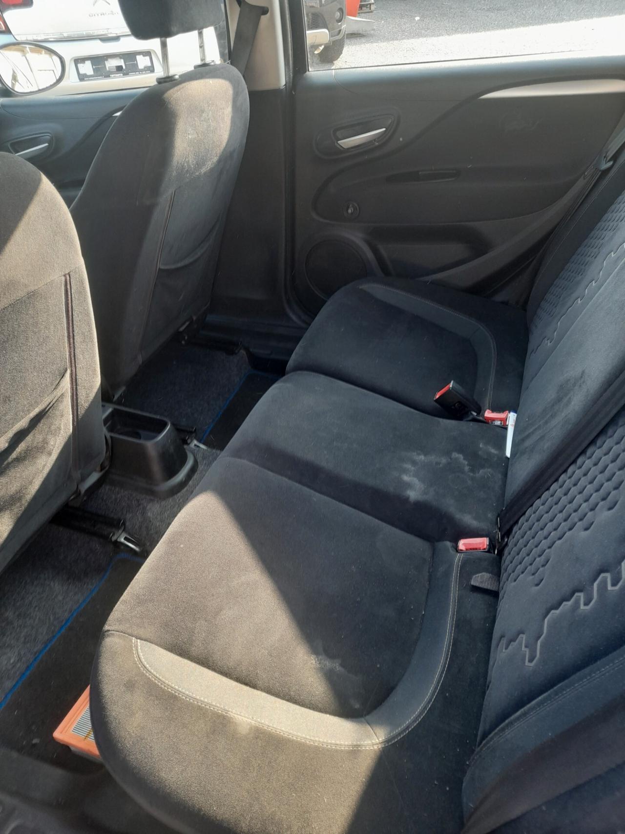 Fiat Punto 1.2 8V 5 porte Lounge