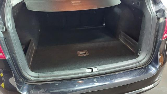 VOLKSWAGEN Passat Var. Bs. 1.4 TSI Comfort. EcoFuel Unico Prop.