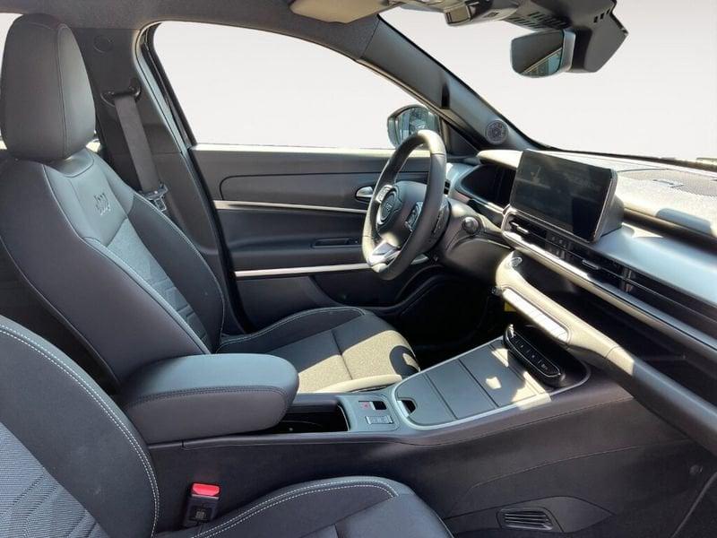 Jeep Avenger 1.2 Turbo 110 CV e-Hybrid Summit