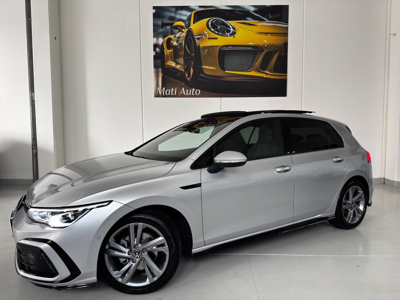 Volkswagen Golf 1.5 TSI 150 CV EVO DSG R-Line