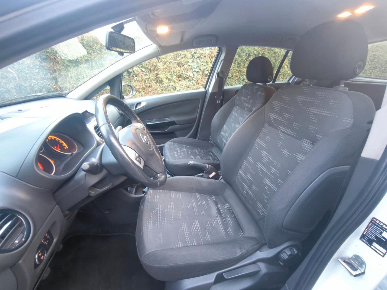 OPEL CORSA 1,3 CDTI – COSMO -OK NEOPATENTATI