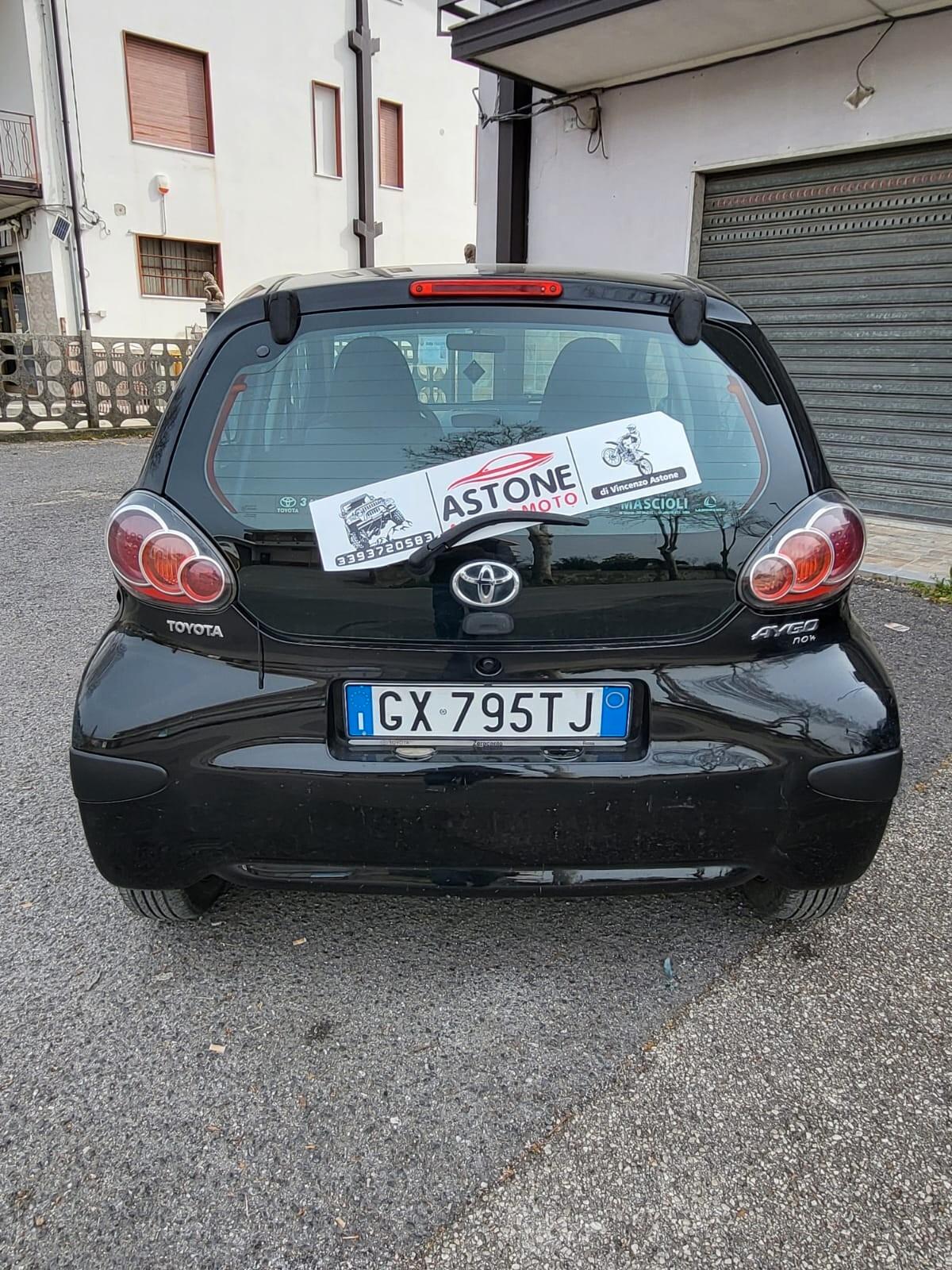Toyota Aygo 1.0 12V VVT-i 5 porte Now