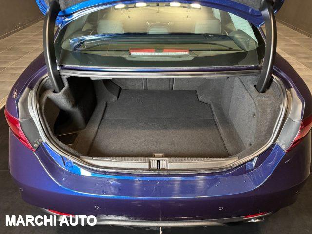 ALFA ROMEO Giulia 2.2 Turbodiesel 210 CV AT8 AWD Q4 Veloce