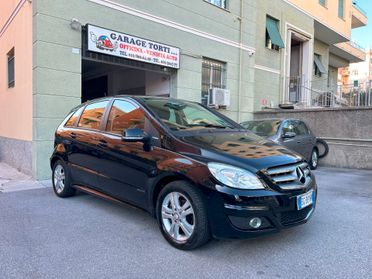 Mercedes-benz B 180 B 180 BlueEFFICIENCY Executive