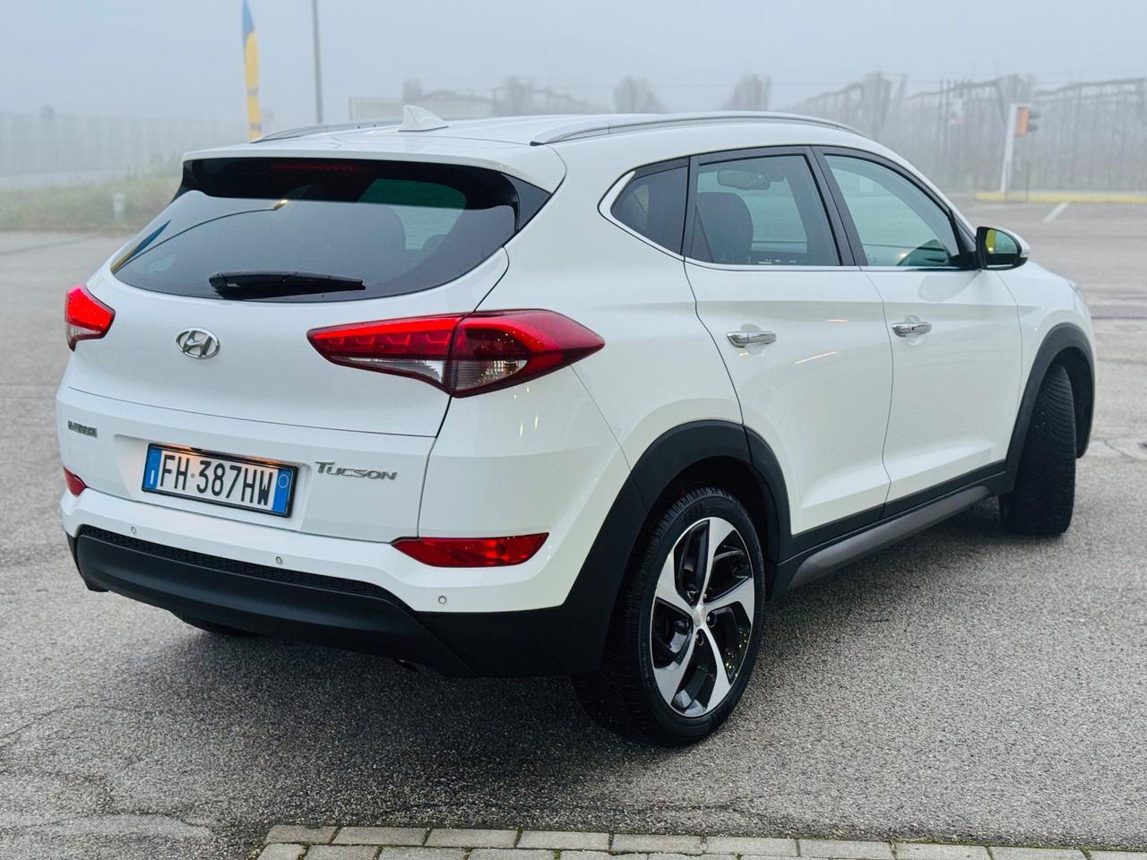 Hyundai Tucson 1.7 CRDi DCT XPossible automatico