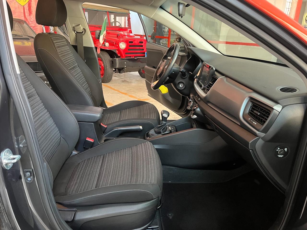 Kia Stonic 1.0 T-GDi 120 CV AUTOMATICA UNICO PROPRIETARIO!!!