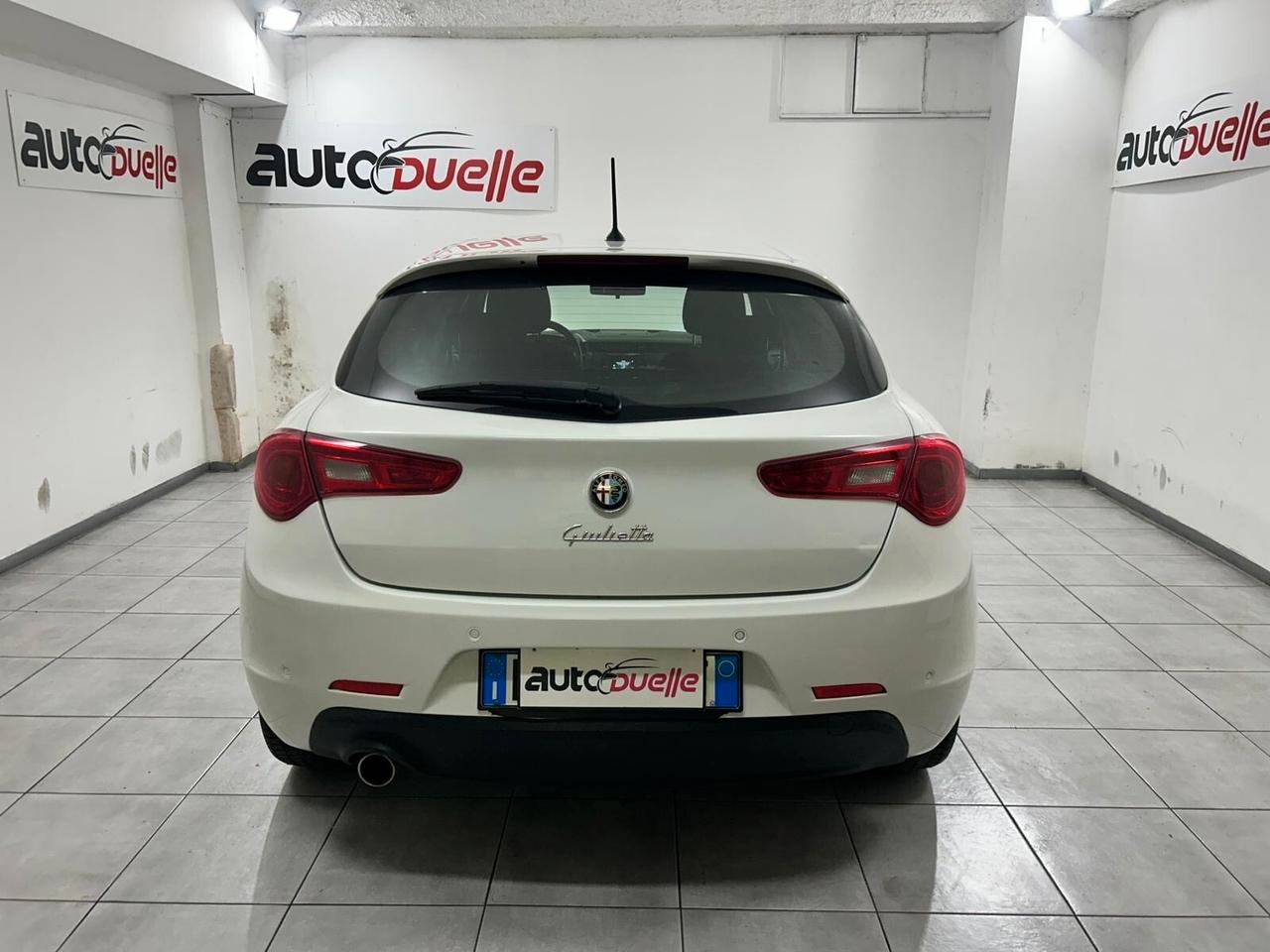 Alfa Romeo Giulietta 1.6 JTDm-2 120 CV Distinctive