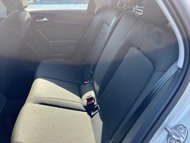 AUDI A1 allstreet 30 TFSI Identity Contrast