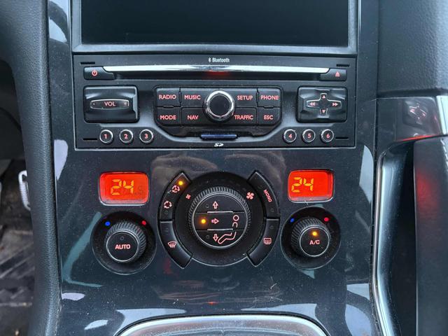 PEUGEOT 3008 2.0 HDi 150CV Tecno