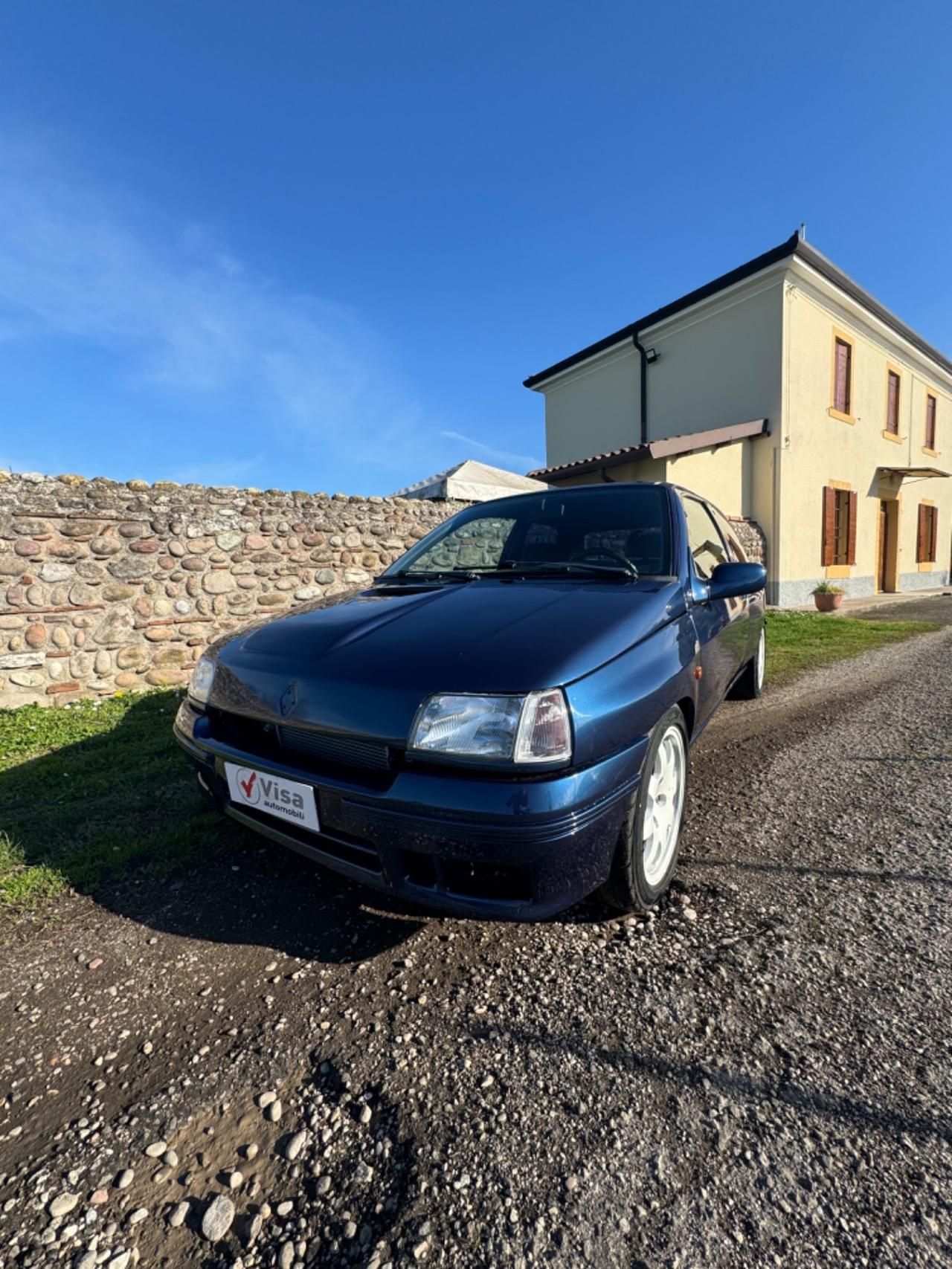 Renault Clio 1.8i 16V cat #MM