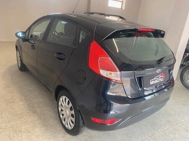 Ford Fiesta 1.5 TDCi 75CV 5 porte Titanium
