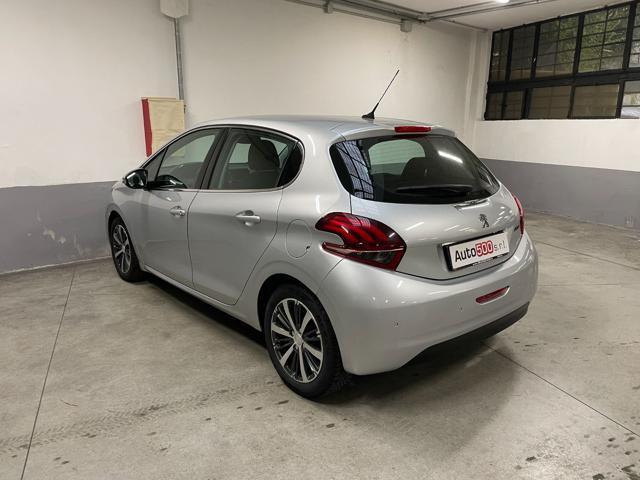 PEUGEOT 208 PureTech 82 5 porte Allure