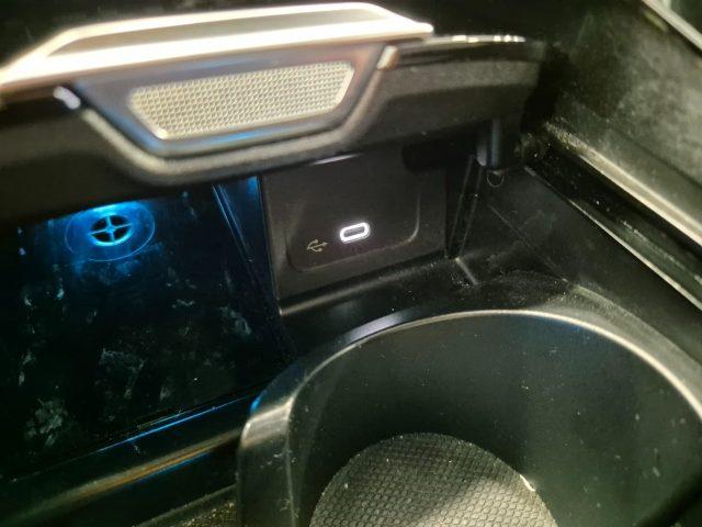 MERCEDES-BENZ C 200 d Mild hybrid S.W. Avantgarde N1 Autocarro