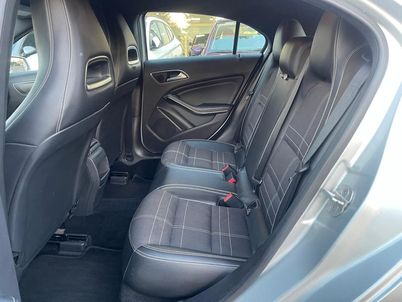 Mercedes-benz A 180 CDI BlueEFFICIENCY Automatic Sport