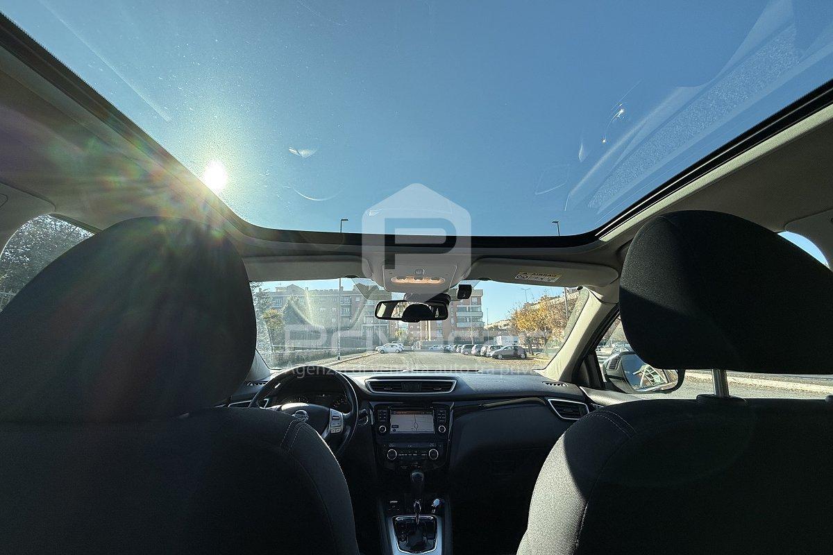 NISSAN Qashqai 1.6 dCi 2WD N-Connecta