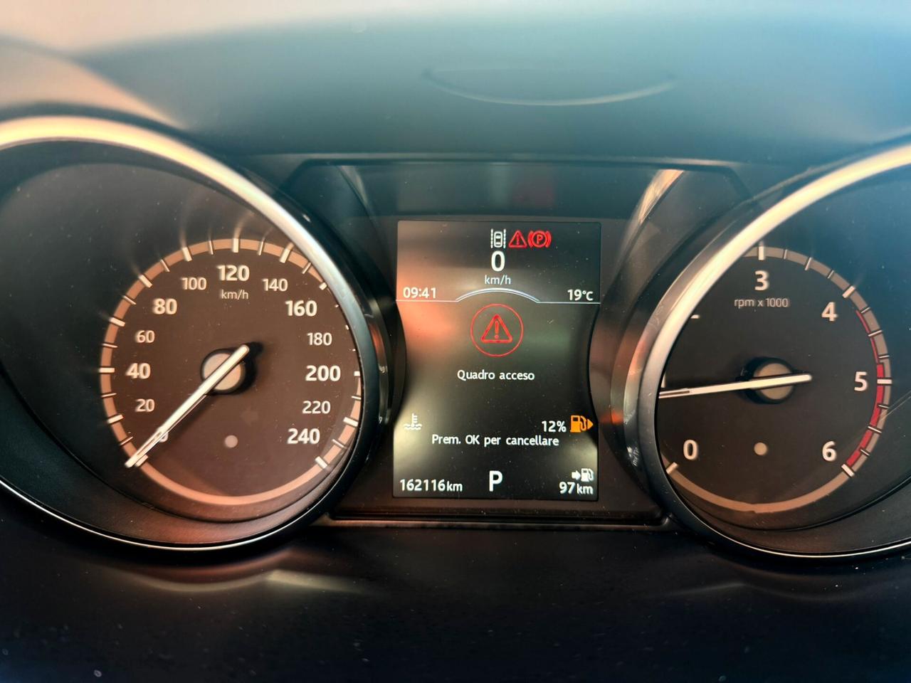 Land Rover Discovery Sport 2.0 TD4 150 CV SE