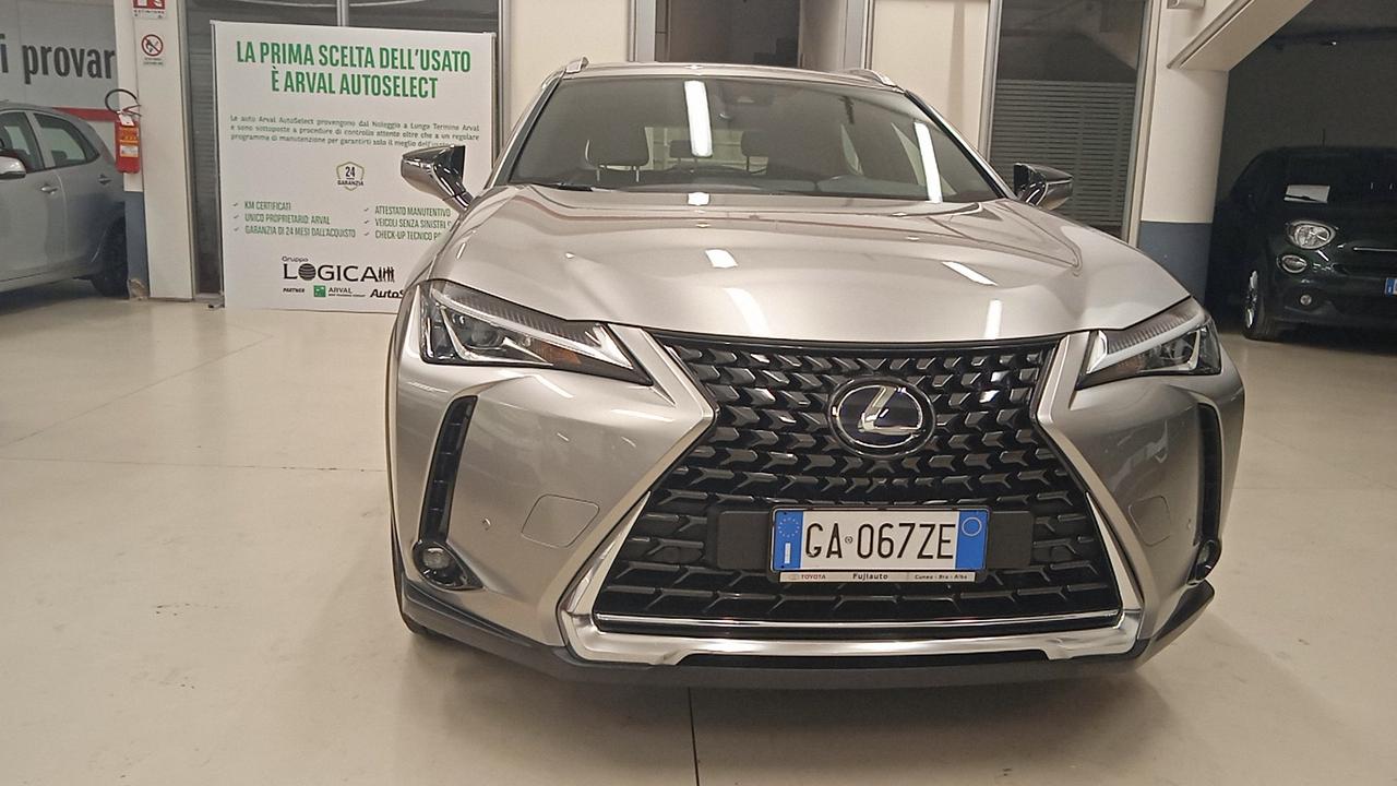 LEXUS UX 250h 2.0 Executive 4wd cvt