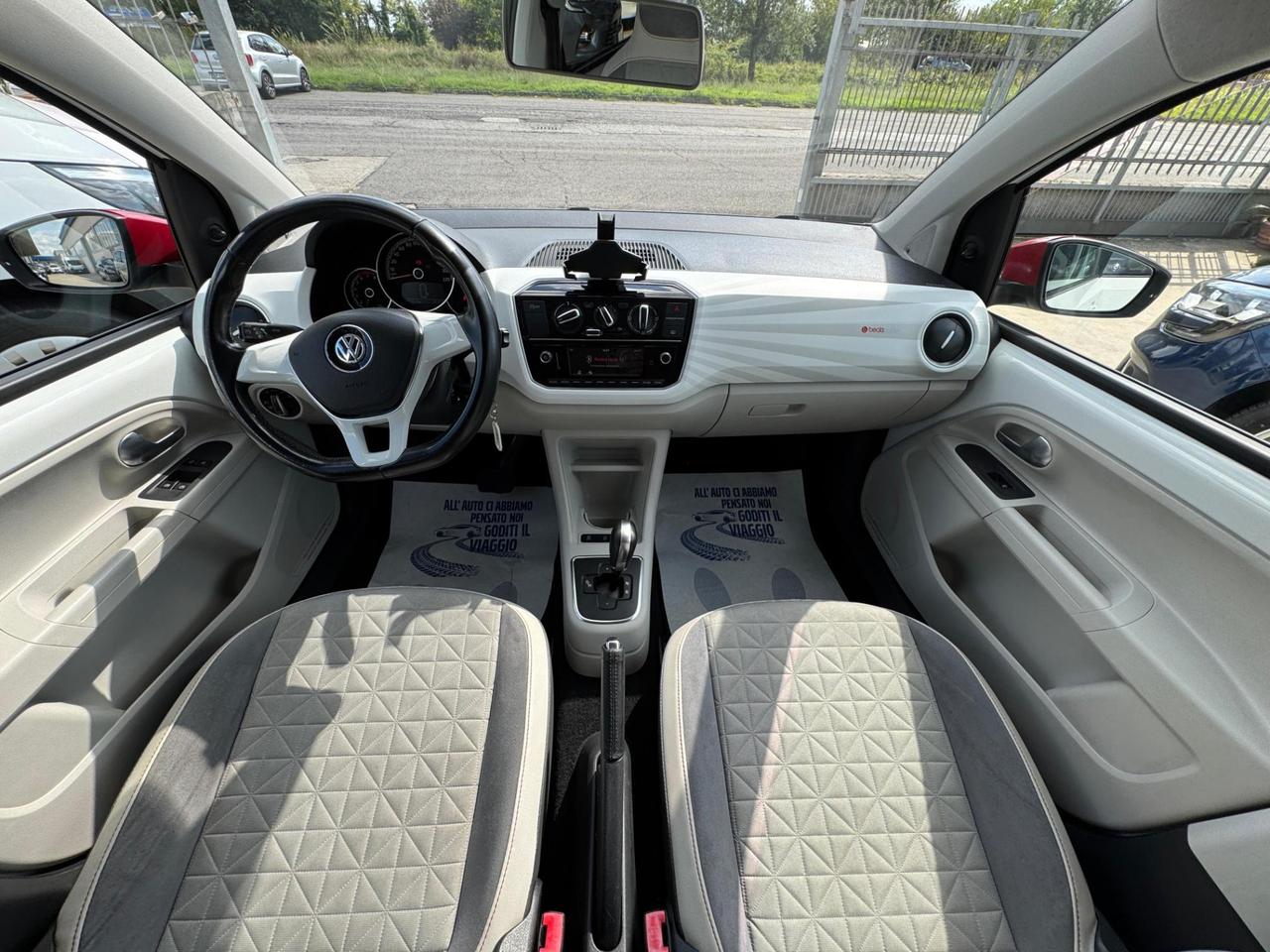Volkswagen up! 5 Porte up! 5p 1.0 High up! 75cv AUTOMATICA