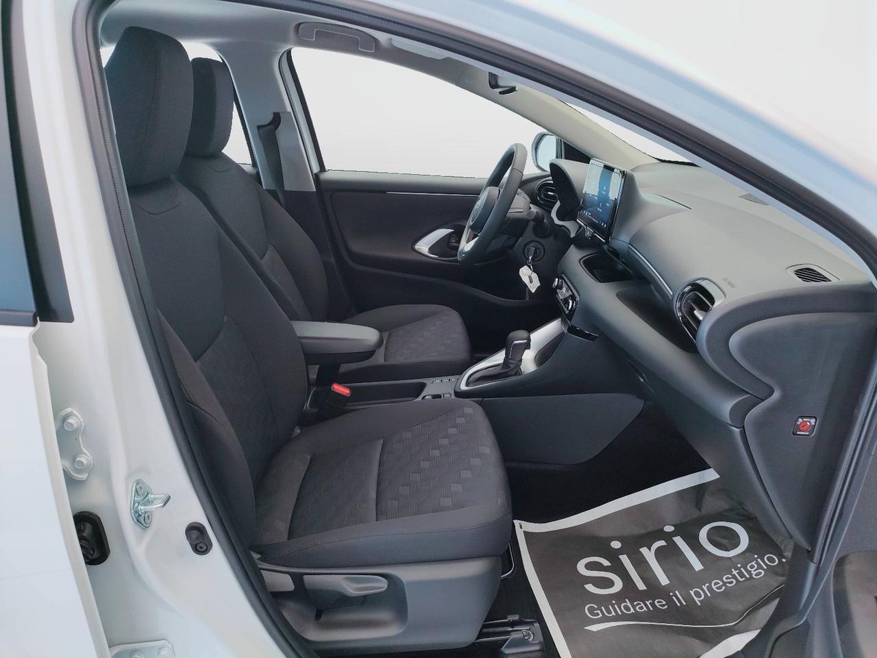TOYOTA Yaris 1.5 Hybrid 115 - Active MY25