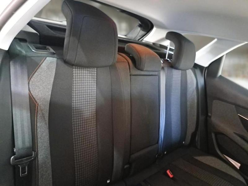 PEUGEOT 3008 BlueHDI 130 S/S Business