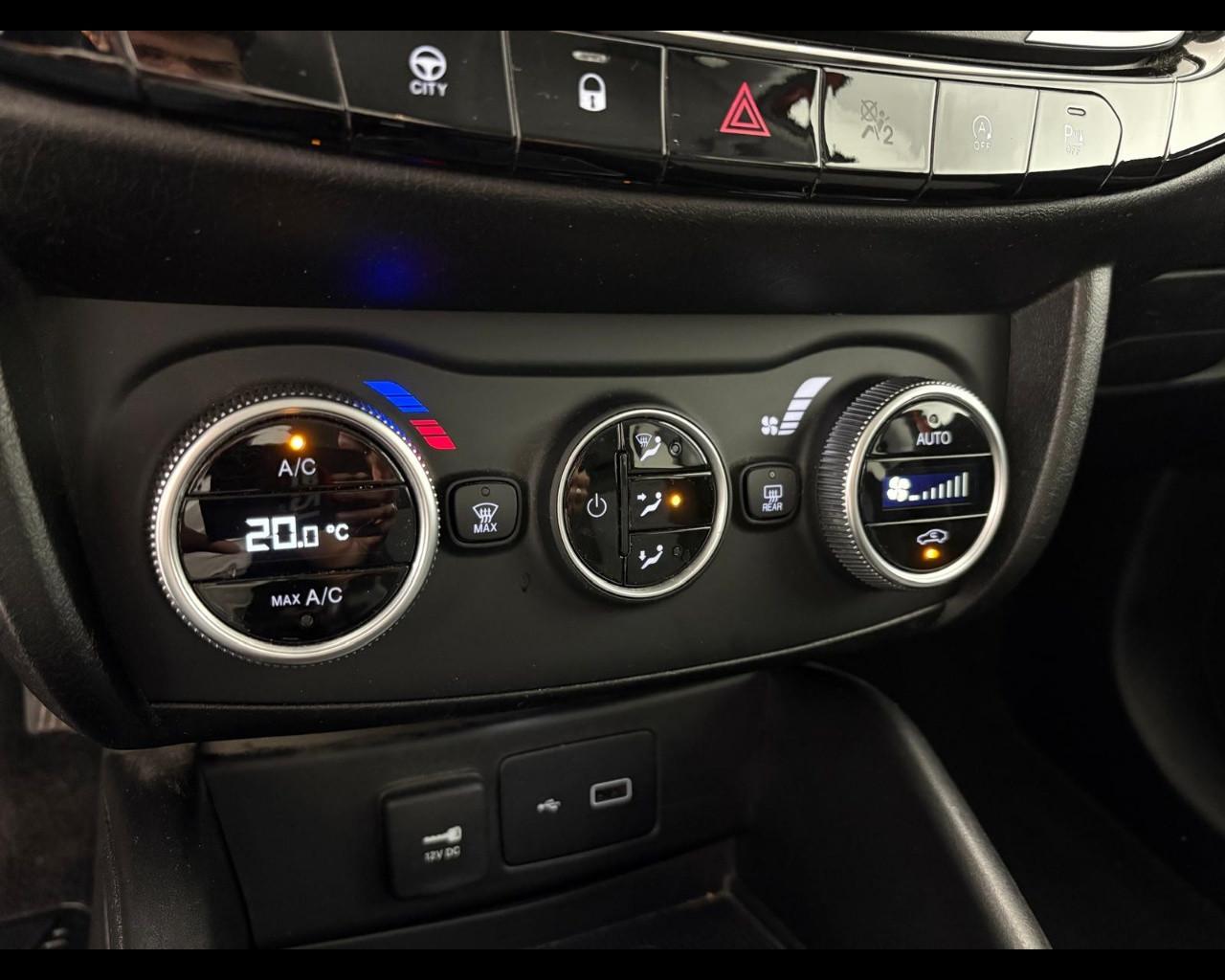FIAT Tipo 5p 1.0 Cross 100cv