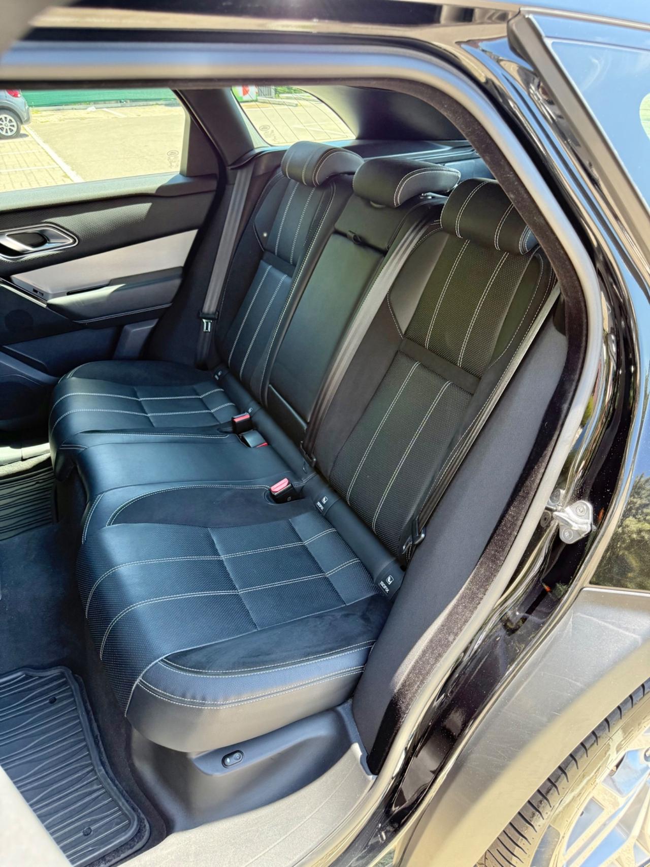 Land Rover Range Velar 3.0D V6 275 CV R-Dynamic