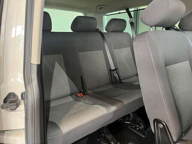 Volkswagen Caravelle T5 Caravelle 2.0 TDI 140CV PL *9 POSTI*