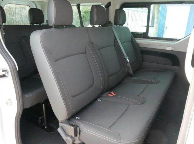 RENAULT Trafic BluedCi 110CV L1 9 POSTI Authentic