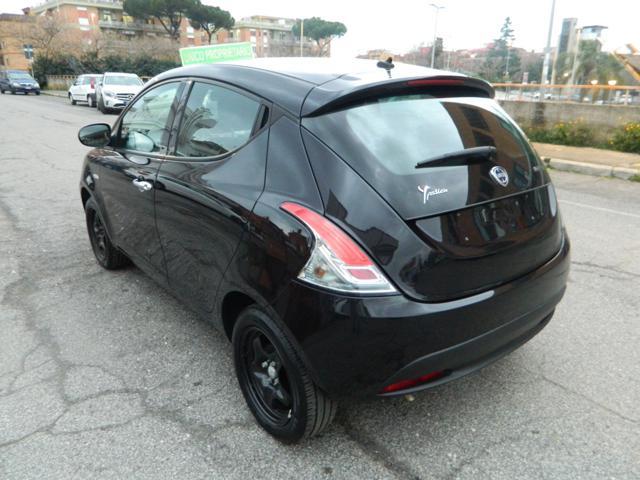 LANCIA Ypsilon 1.0 Hybrid 70CV - UNIPRO TAGLIANDATA