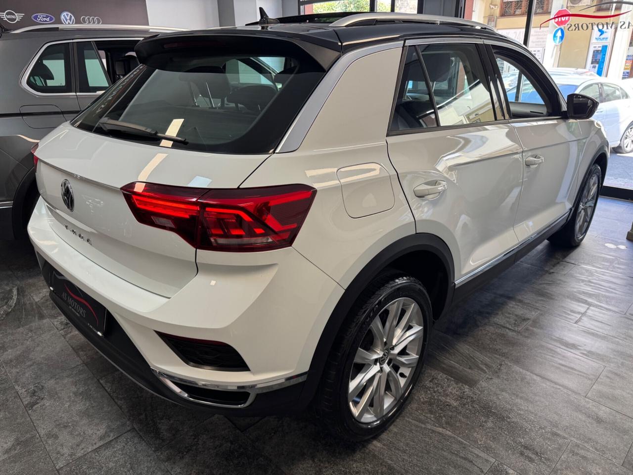 Volkswagen T-Roc 2.0 TDI 150 CV DSG TETTO APRIBILE