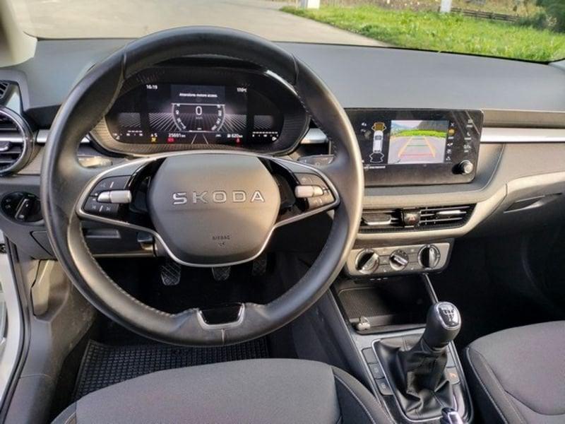 Škoda Fabia 1.0 MPI Evo 59KW YOUNG EDITION