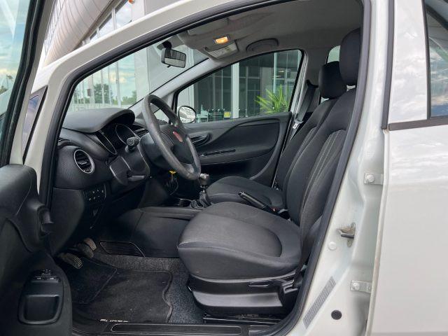 FIAT Punto 1.4 8V 5P: Easypower Street Neopatentati