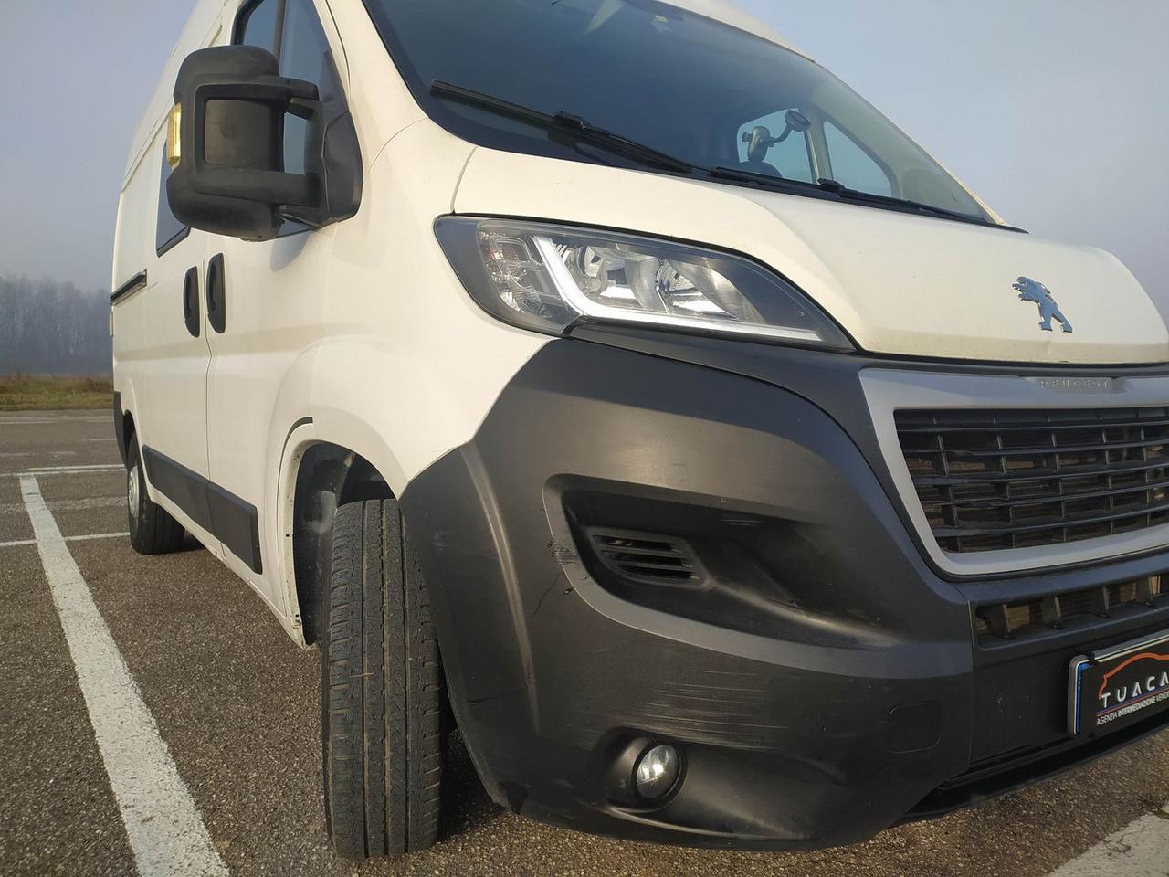 Peugeot Boxer Comfort 2.2 Blue HDI Camper #8237