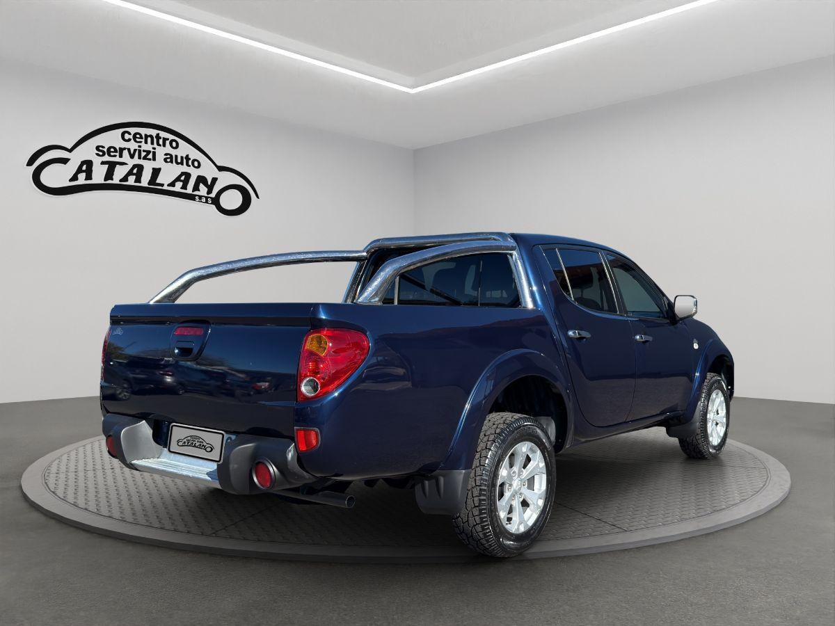 MITSUBISHI - L200 - 2.5 DI-D 178 CV DC Intense Plus
